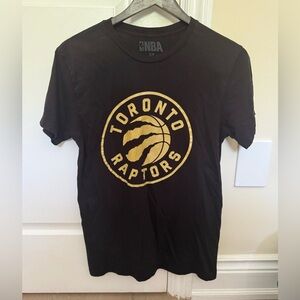 TORONTO RAPTORS 100% Cotton Black T-Shirt (S)
